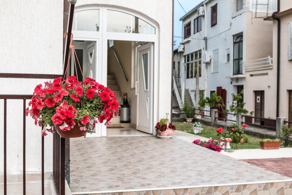 Apartment Marko Kaštela Exterior foto